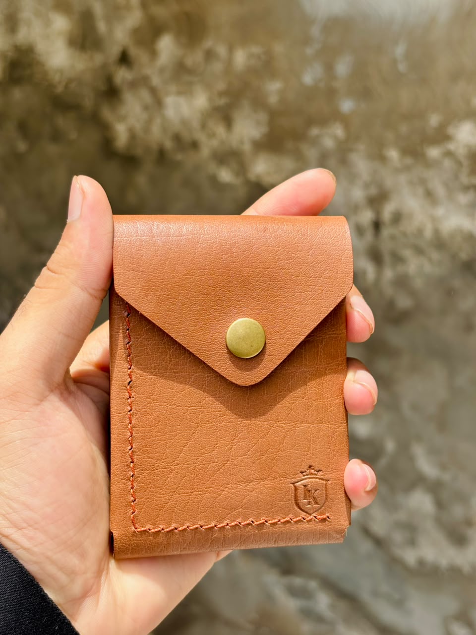 Urban slim wallet by leatherkraft.pk made by high quality full grain leather